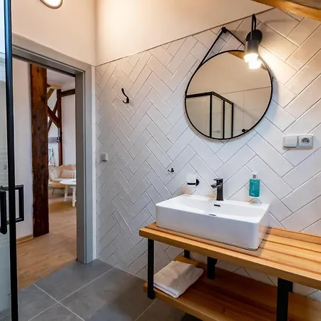 Benatky 214 Konukevi Vranov nad Dyjí