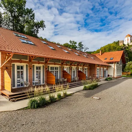 Benatky 214 Konukevi Vranov nad Dyjí